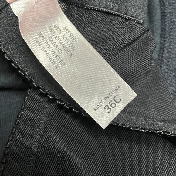 Victoria Secret Push Up Bra 36C Ruffle Detail Underwire Black Pink Trim - Picture 6 of 7